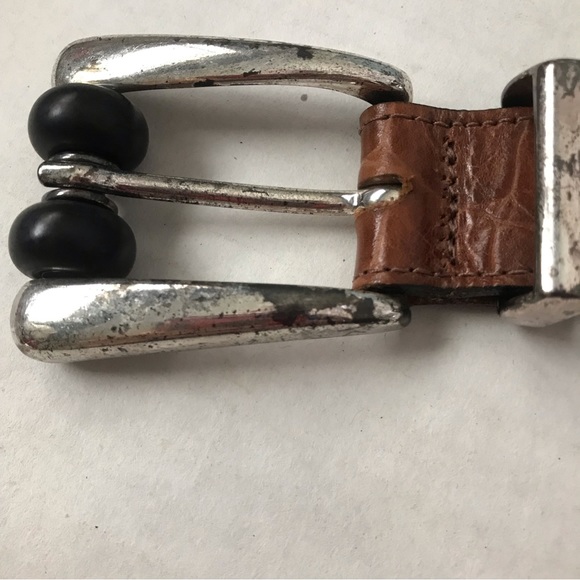 Streets Ahead Belt 19 Conchos Medallion Brown Leather Antiqued Silver Hardware M - Picture 5 of 13